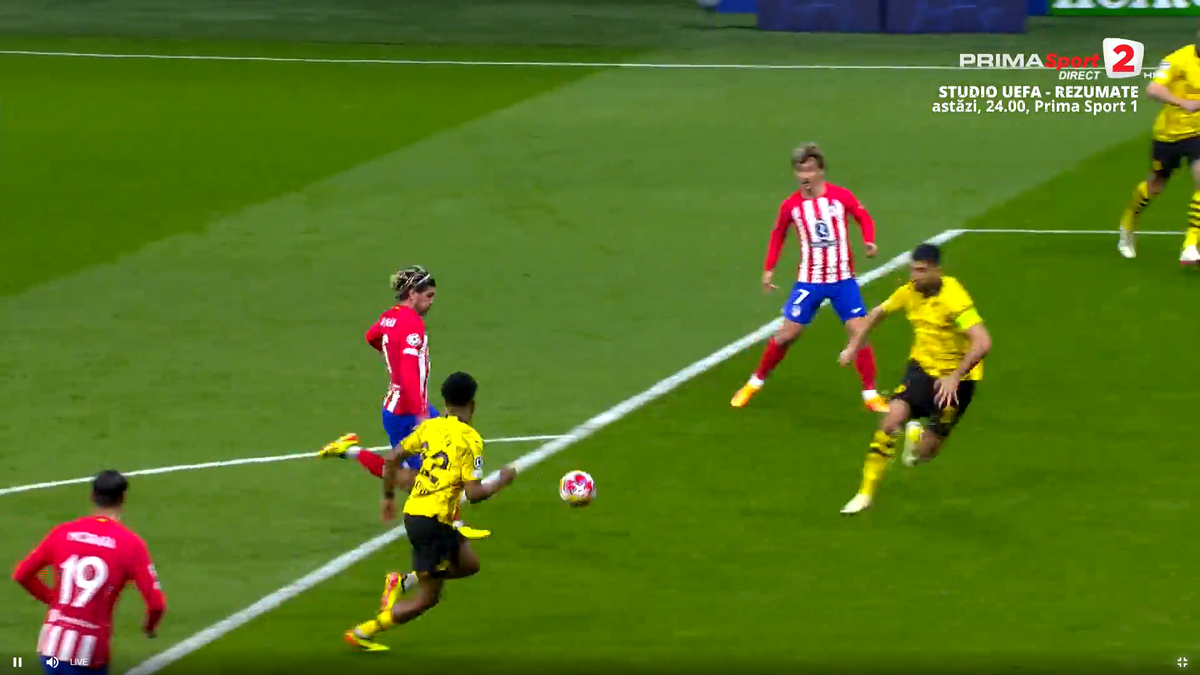 Gafă uriașă la Atletico - Dortmund » Ce s-a întâmplat sub ochii lui Moldovan