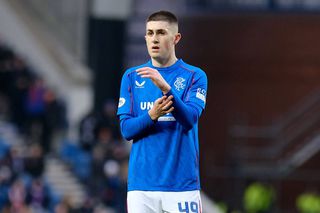 Au rămas mască la vederea echipelor de start din Rangers - Bilbao, cu Ianis Hagi titular: „Rice?! Cât curaj”