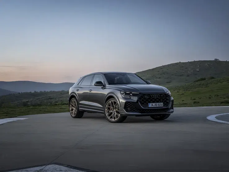 AUDI RS Q8. FOTO: promotor.ro