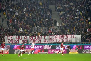 Continuă războiul de la Rapid dintre conducere și suporteri: „Ne sabotăm singuri, sunt anumite probleme între brigăzi”