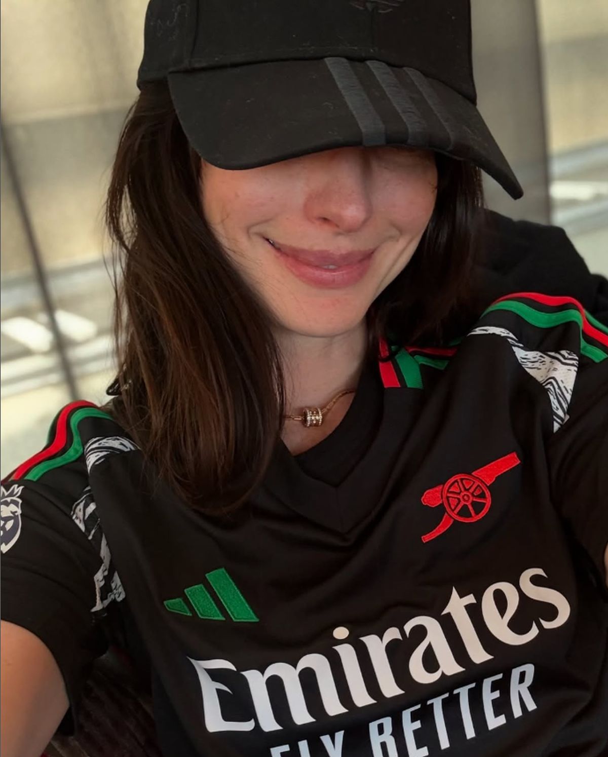 Dua Lipa a venit deghizată la Arsenal - Real Madrid, dar la final s-a dat de gol! A fost surprinsă cu un fotbalist în zona vestiarelor