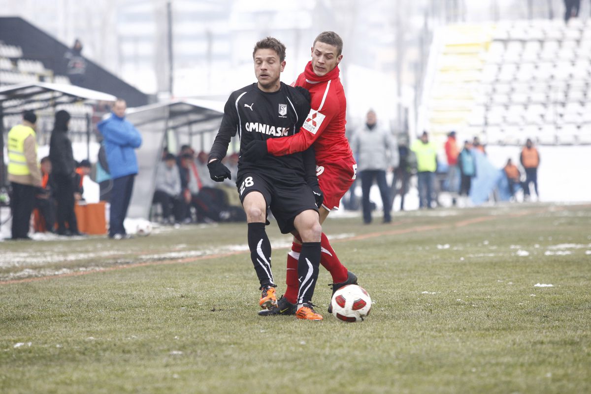 „Vă spun acum de ce am făcut asta după retrogradare” » Gabi Torje, dezvăluiri de la A la Z într-o oră de confesiuni pentru GSP: „Senzațional fotbalist! Dar a venit aici pentru nightlife-ul din București”