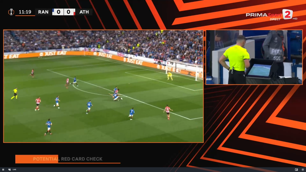 Faza la care Istvan Kovacs a dat cartonaș roșu în Rangers - Athletic Bilbao