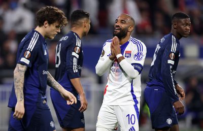 Lyon - Manchester United 2-2 » „Călăii” lui FCSB au remizat în hexagon, iar calificarea se va decide pe Old Trafford