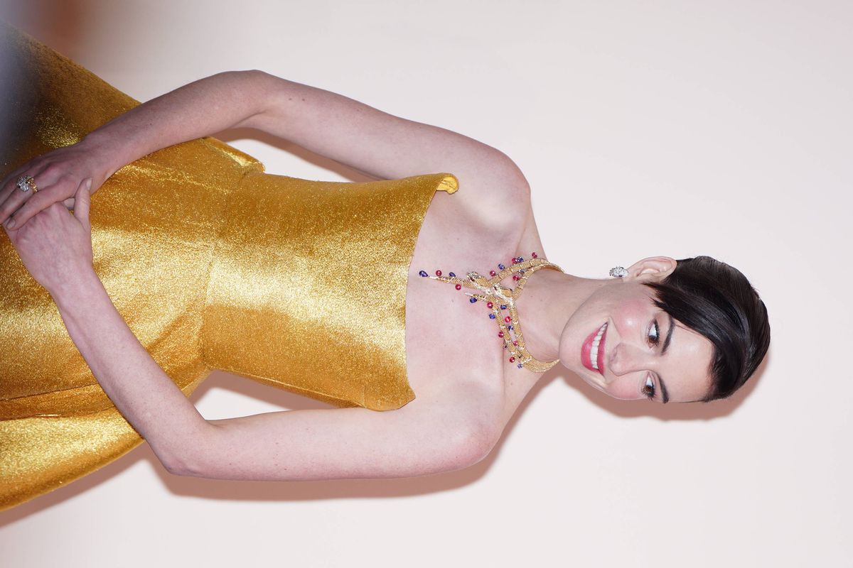 Dua Lipa a venit deghizată la Arsenal - Real Madrid, dar la final s-a dat de gol! A fost surprinsă cu un fotbalist în zona vestiarelor