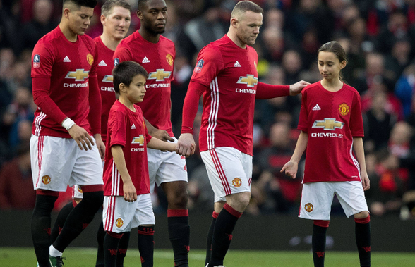 O fostă legendă a lui Manchester United poate avea o luptă în octagon » Cum va fi posibil acest scenariu