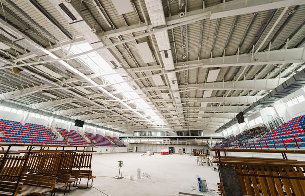 Transformare amplă a arenei din România: investiție de 11 milioane de euro în lucrările care vor fi finalizate în această vară » Imagini de pe șantier