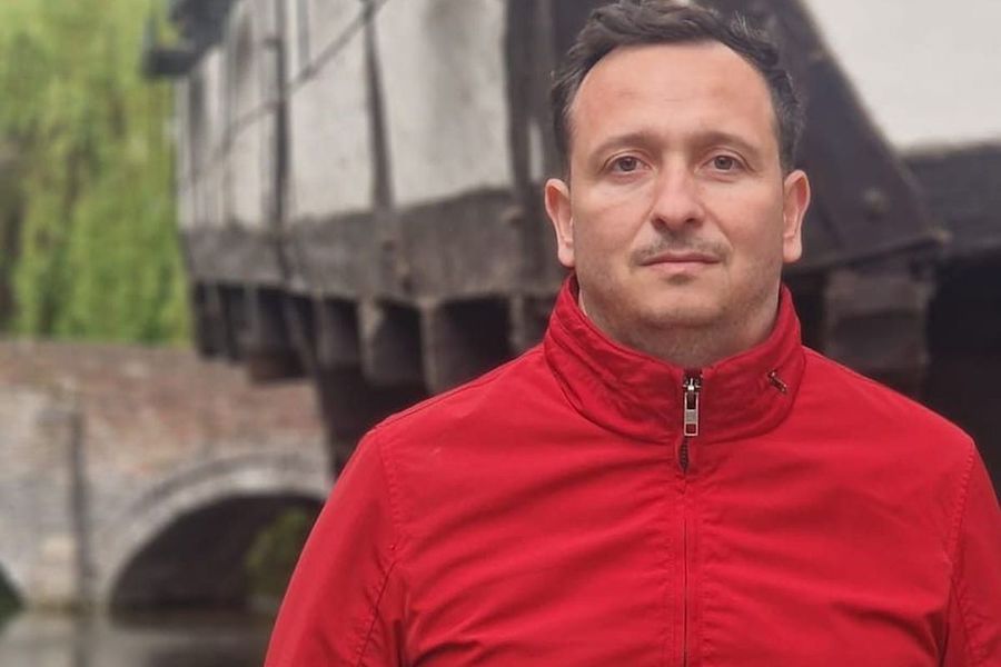 3 milioane € din bugetul public, salarii peste Liga 1! Un club de baschet apărut de nicăieri bate U-BT, dar înfurie oamenii din oraș: „Cu banii ăștia făceai 5 creșe!” + Cum se apără autoritățile