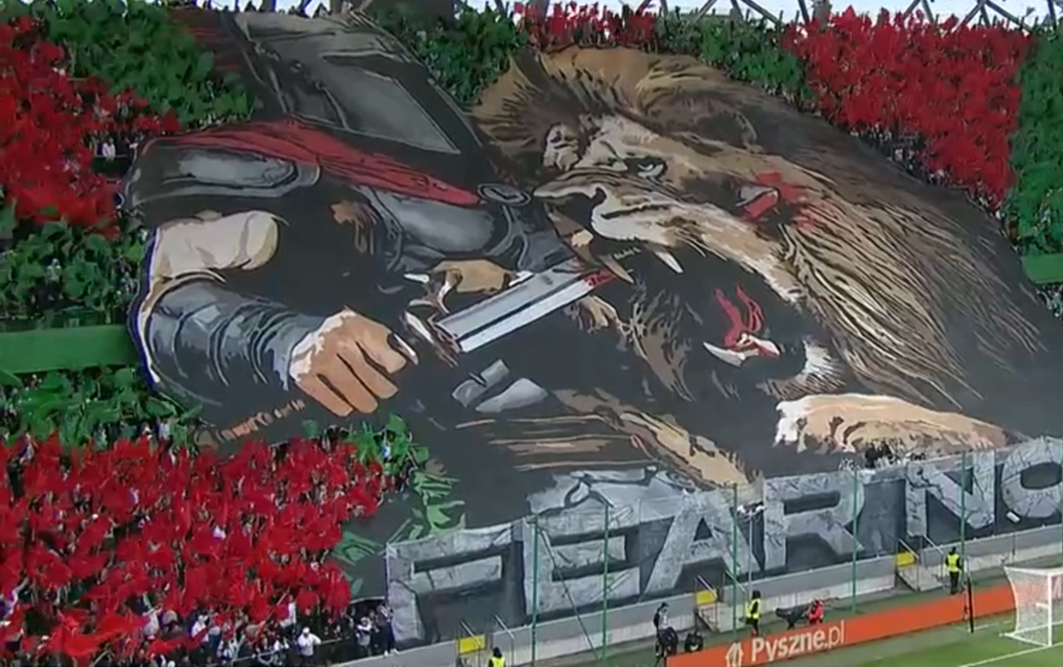 Ultrașii lui Legia nu se dezic! Scenografie ostilă la meciul cu Chelsea din Conference League