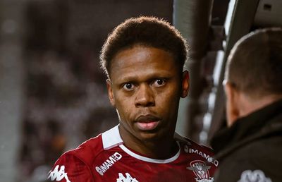 Clinton N'Jie nu s-a prezentat la procesul din Franța! A pierdut o mașină de 320.000 de euro după ce nu și-a plătit ratele