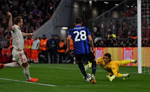 Harry Kane, stânga, n-a reușit să se lipească de gol cu Inter / Foto: Imago