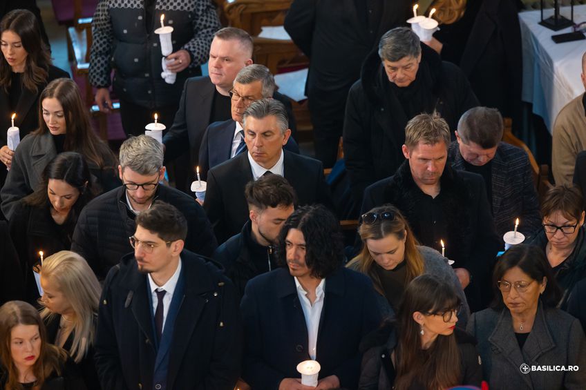 Slujba Înmormântării pentru Mircea Lucescu. Foto: Basilica.ro / Mircea Florescu