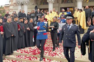 Mircea Lucescu, înmormântat astăzi » S-a încheiat slujba: imagini și informații de la fața locului