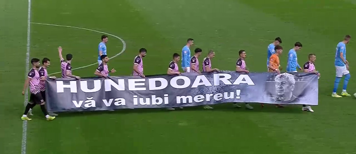 Gest superb la Voluntari! Jucătorii Corvinului Hunedoara, gest onorabil pentru Mircea Lucescu