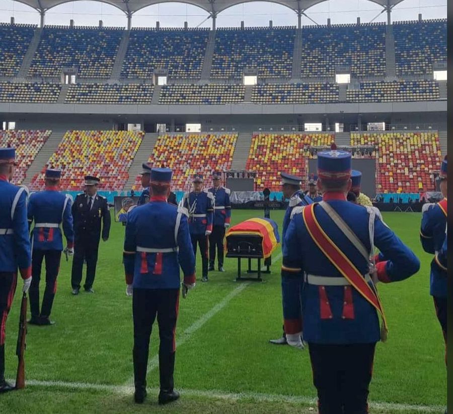 Mircea Lucescu, sfârșit așa cum și-a dorit! Ce s-a întâmplat pe Arena Națională, înainte de înmormântare