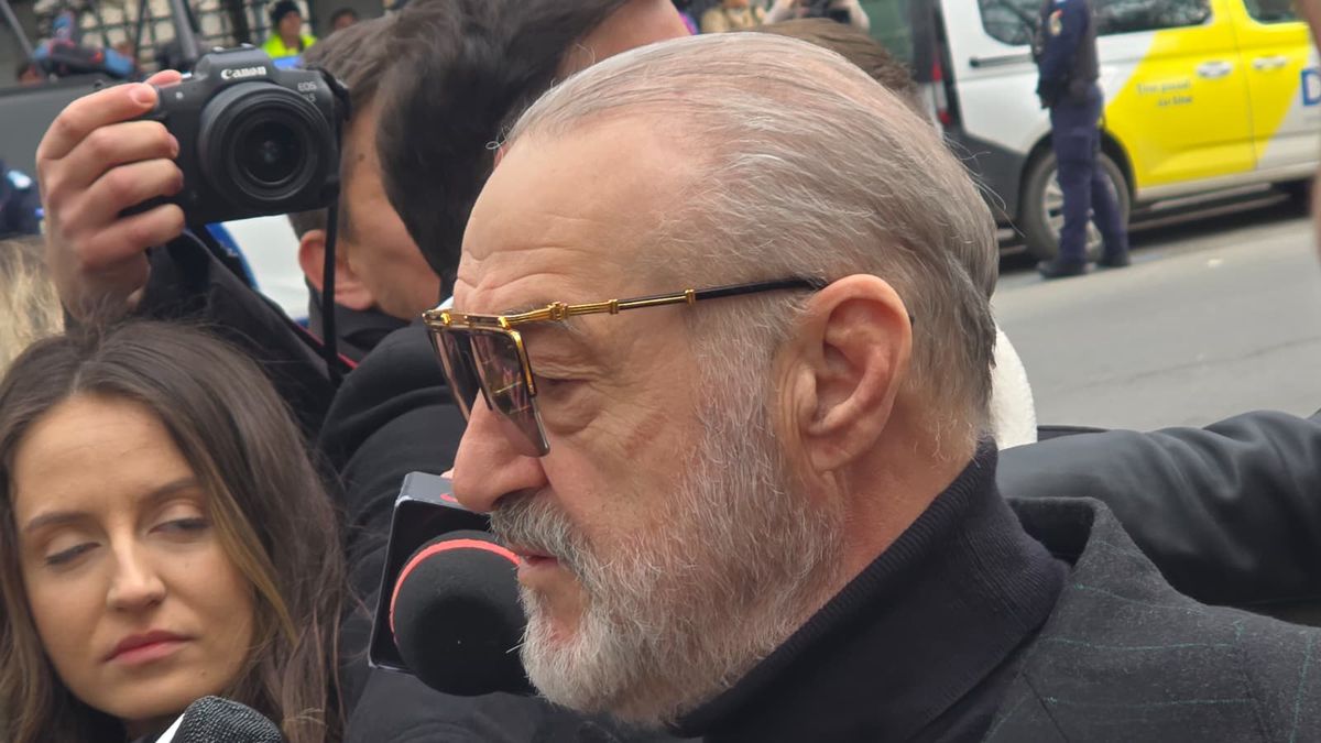 Gigi Becali, la înmormântarea lui Mircea Lucescu: „Am rămas mască, o să-i spun doar atât lui Răzvan”