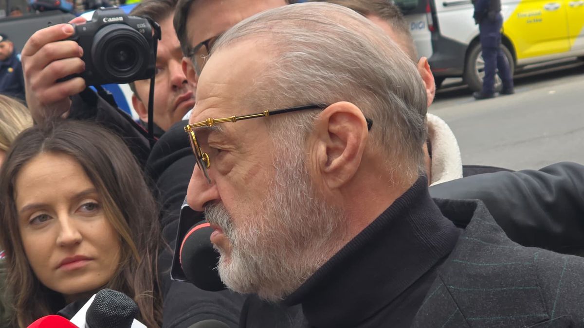 Gigi Becali, la înmormântarea lui Mircea Lucescu: „Am rămas mască, o să-i spun doar atât lui Răzvan”