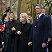 Răzvan Lucescu, Neli Lucescu, Ana-Maria Lucescu la înmormântarea lui Mircea Lucescu // foto: Cristi Preda (GSP)