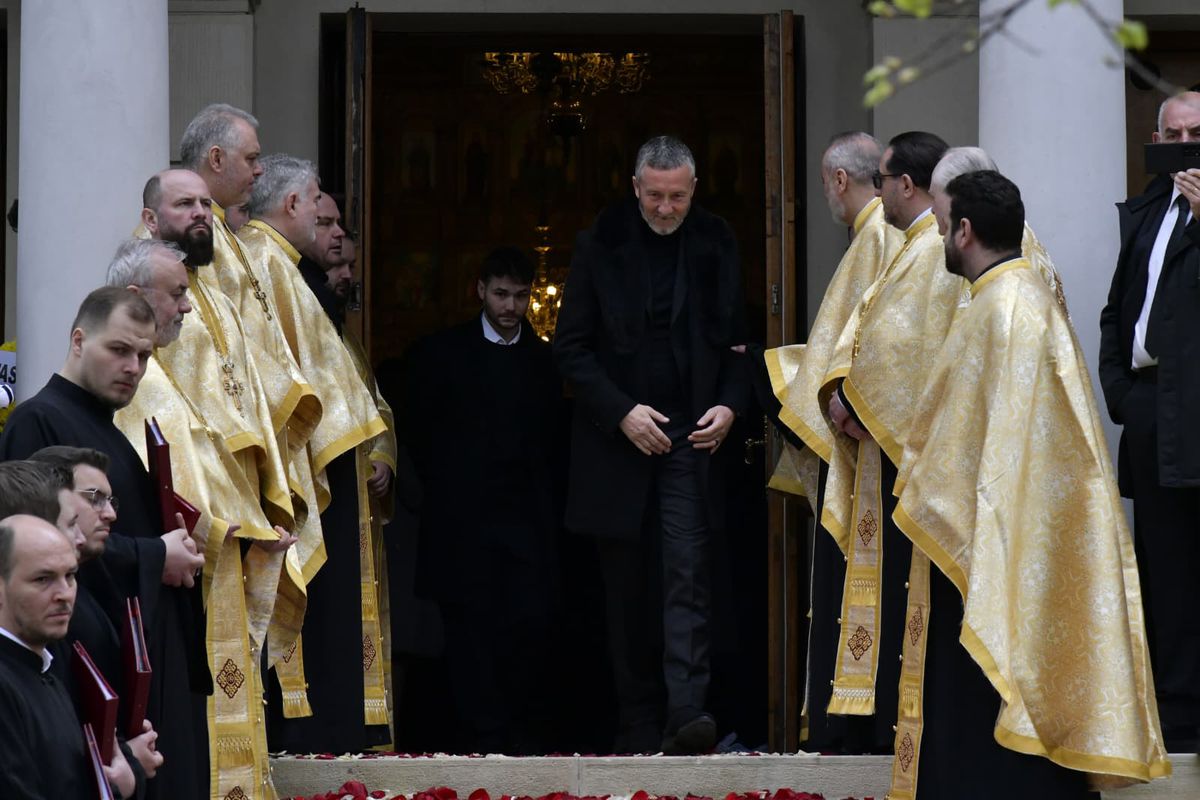 Ce au decis cei din familia Savvidis în privința înmormântării lui Mircea Lucescu