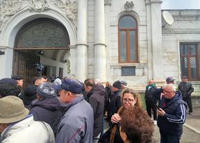 Mircea Lucescu a fost înmormântat astăzi » Imagini și informații de la Cimitirul Bellu