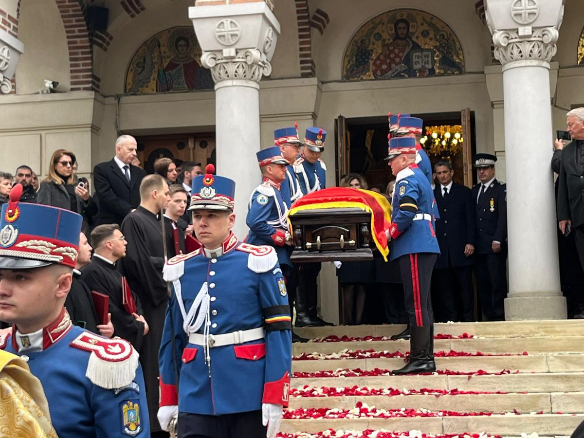 Mircea Lucescu - Cortegiu funerar + Slujbă biserică