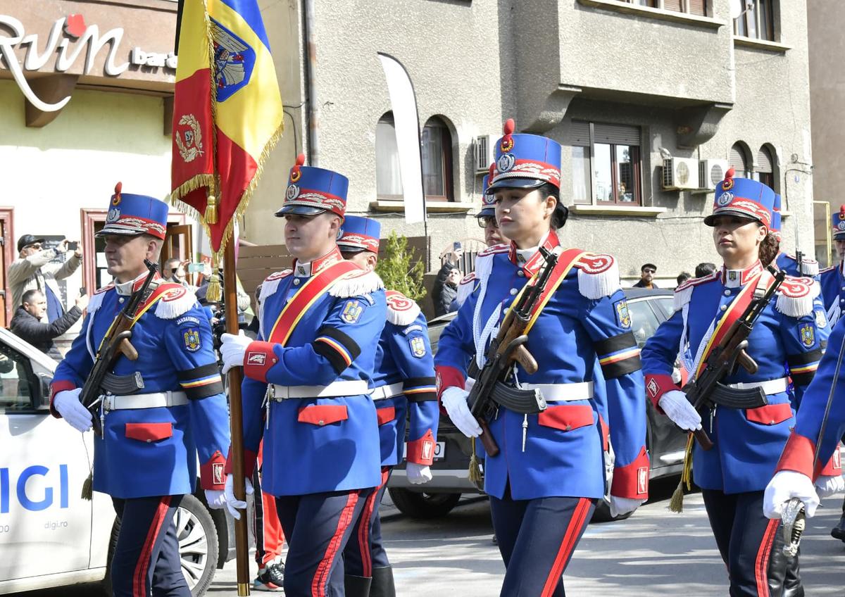 Cadre de Cristi Preda la înmormântarea lui Mircea Lucescu