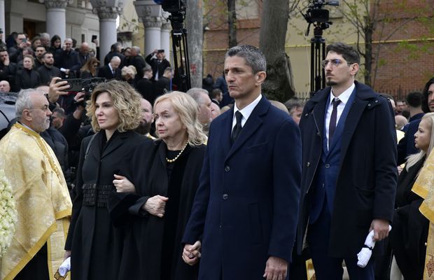 Moment special în memoria lui Mircea Lucescu la Rapid - FC Argeș: cine dă lovitura de start