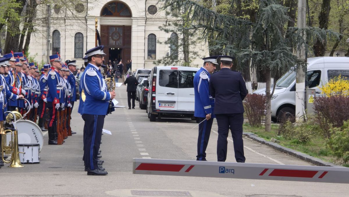 Elias Charalambous nu l-a uitat pe Mircea Lucescu: „A fost un mentor, o personalitate uriașă”