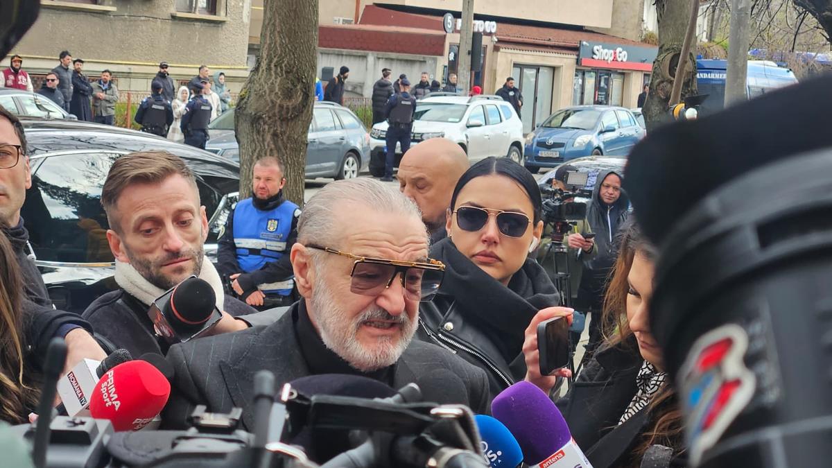Gigi Becali, prezent la înmormântarea lui Mircea Lucescu