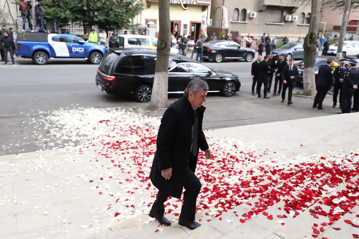 Decizia luată la primul meci al etapei din Serie A, în memoria lui Mircea Lucescu
