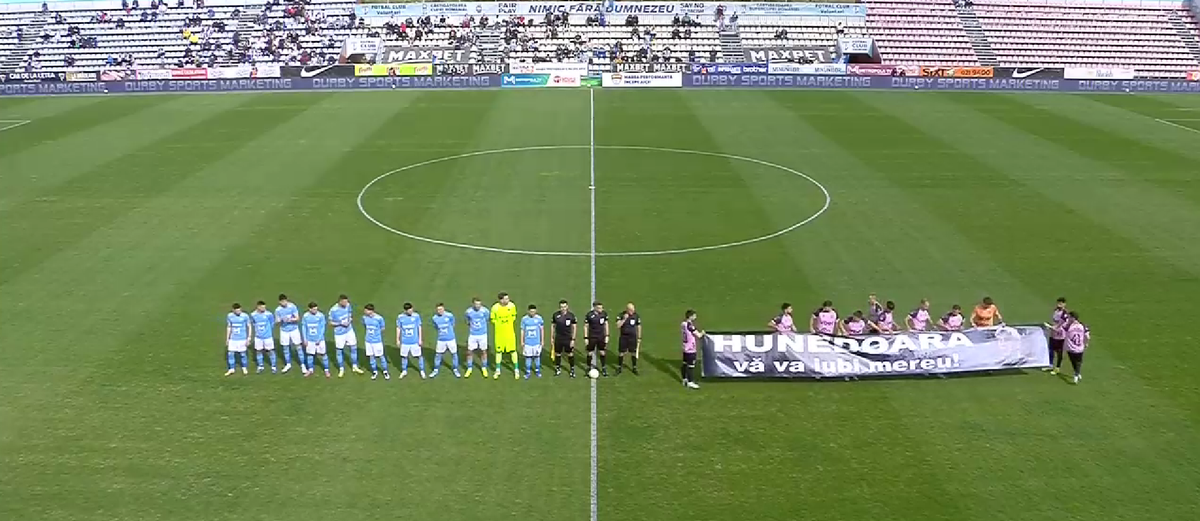 Corvinul Hunedoara, banner special pentru Mircea Lucescu