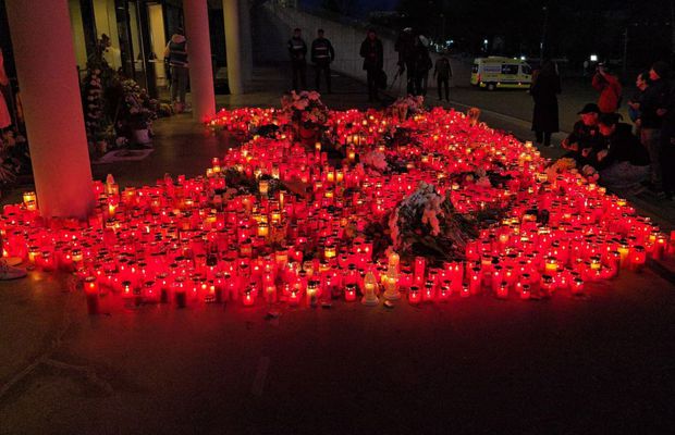 „La tataia n-ai plâns, îl știai pe nenea?”