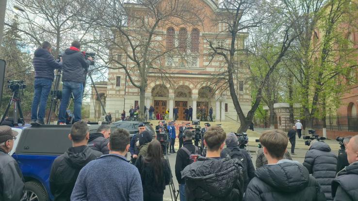 Imagini de la slujba de înmormântare a lui Mircea Lucescu