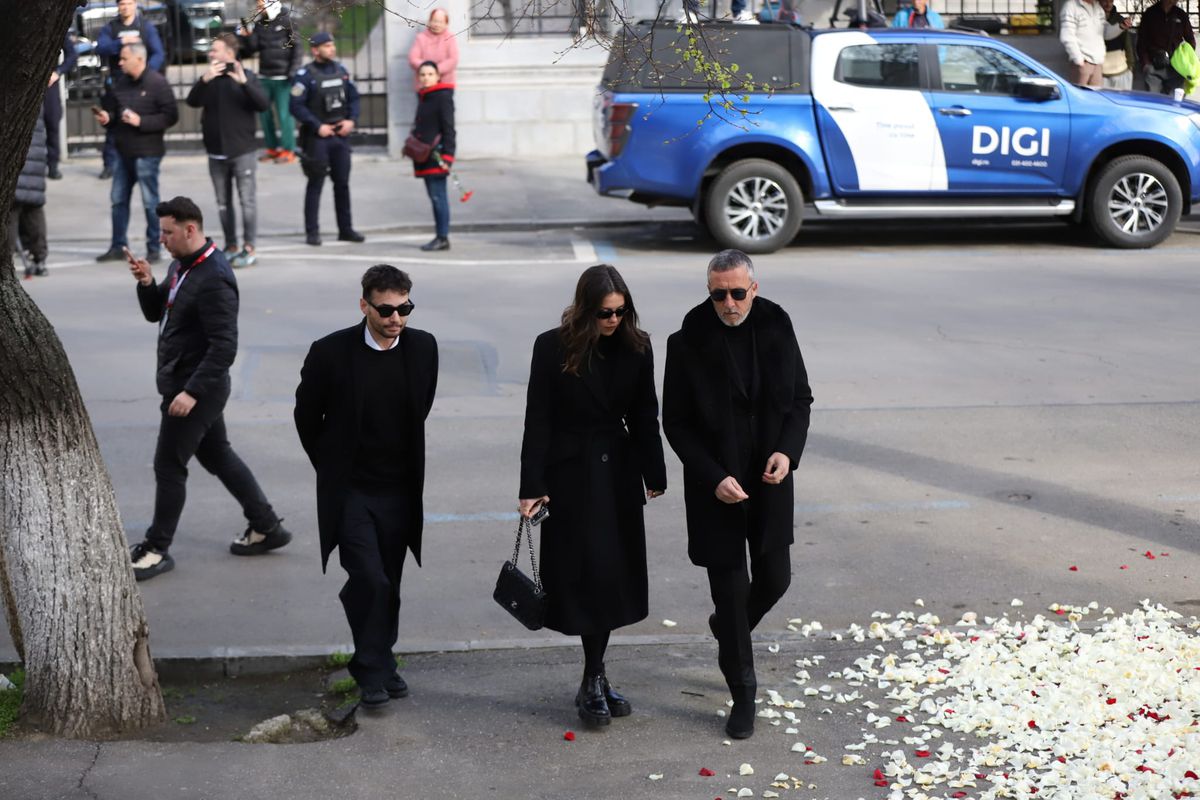 Mircea Lucescu - Cortegiu funerar + Slujbă biserică