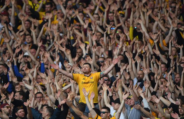 Situație absurdă în Germania » Campionatul se reia, dar o echipă a intrat în carantină: „Nu putem juca”