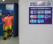 FOTO Imagini din viitorul fotbalului » Cum a arătat finala din primul campionat decis pe teren în pandemie: măști, dezinfectant și filtre de temperatură