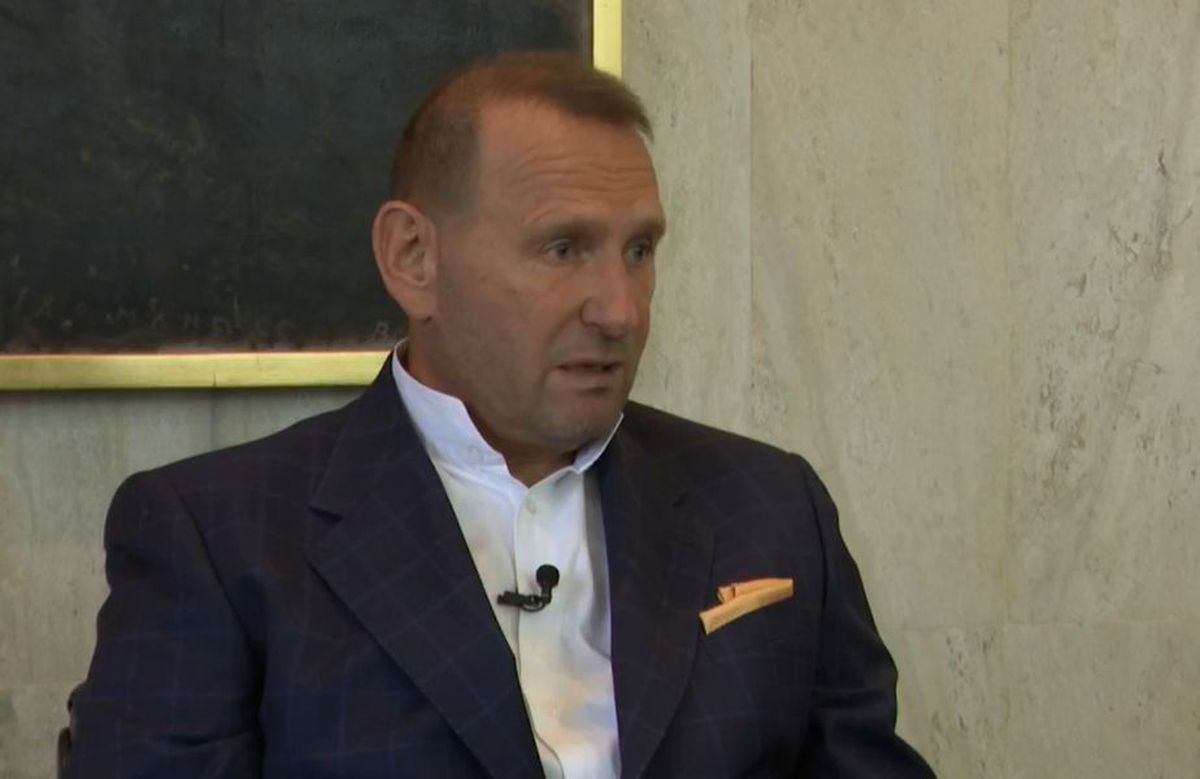 CORONAVIRUS. Viorel Cataramă, după ce a încercat să se infecteze intenționat: „Am temperatură, dureri în piept și nasul înfundat”