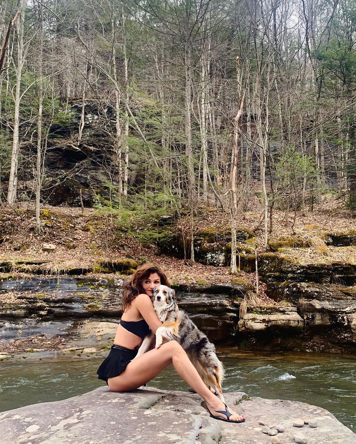 FOTO + VIDEO. La 51 de ani, fostul model Victoria's Secrets și-a șocat urmăritorii de pe instagram » Helena Christensen a sfidat zăpada din New York