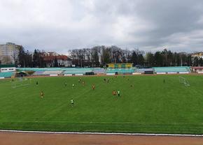 Lipsește doar sigla cu secera și ciocanul » Un stadion din România a ajuns într-o stare deplorabilă!