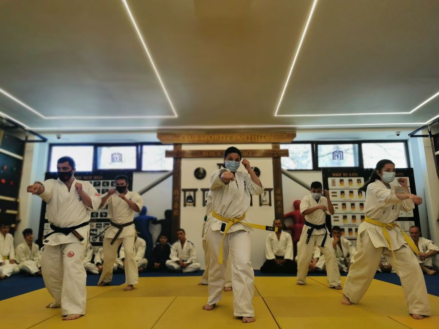 Dojo la malul mării » CS Pantheon Constanța și-a deschis propria școală de arte marțiale