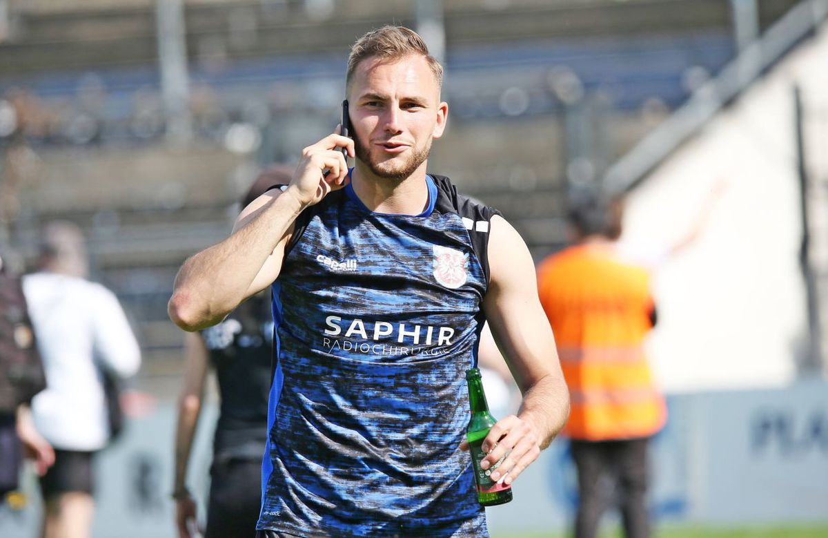 Blat în Germania: „De ce să mai atacăm?” » Contracandidatele fac scandal