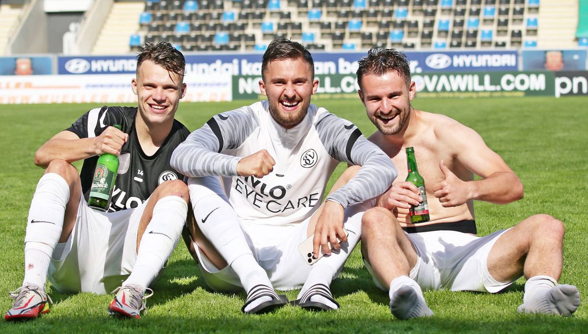 Blat în Germania: „De ce să mai atacăm?” » Contracandidatele fac scandal