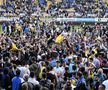 Suporteri de toate vârstele au ținut să asiste la promovarea istorică