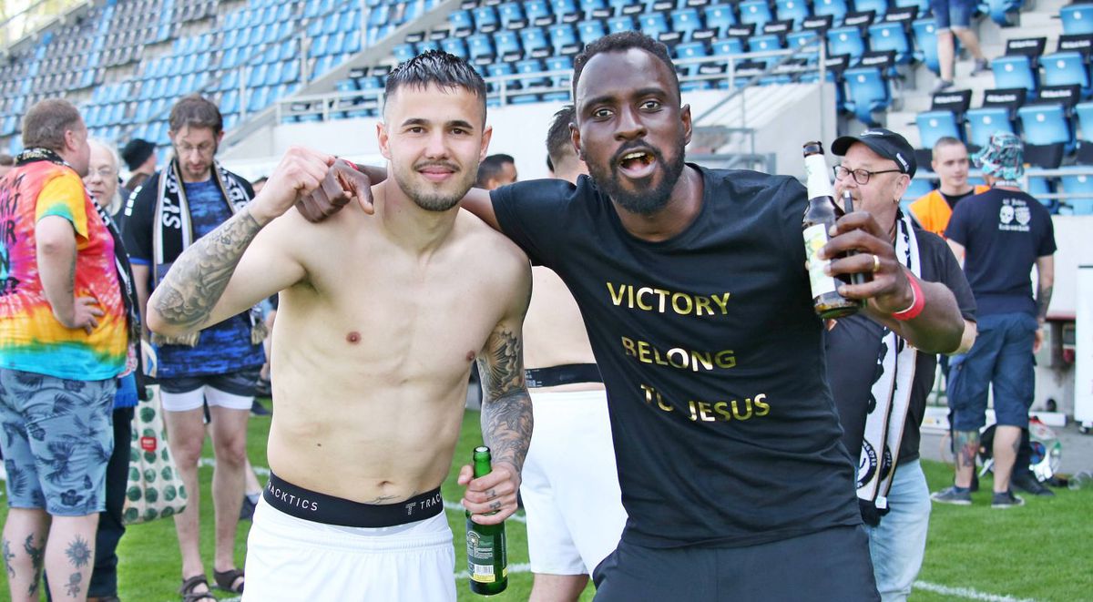 Blat în Germania: „De ce să mai atacăm?” » Contracandidatele fac scandal