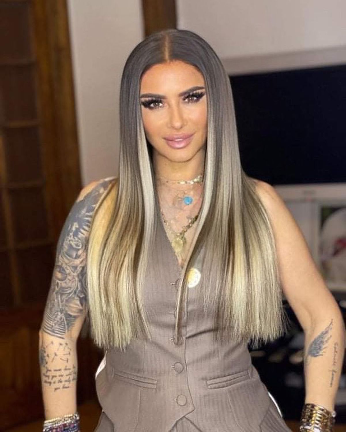 „Bea vodkă zilnic și umblă cu escorte!” » Laurențiu Reghecampf spune că Anamaria Prodan l-ar fi calomniat în presa din Germania!