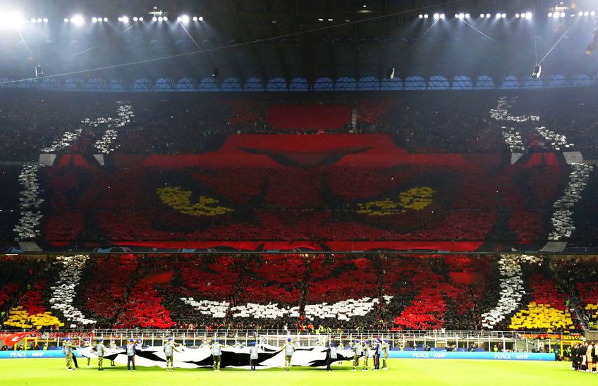 Cei peste 70.000 de spectatori prezenți pe San Siro la semifinala Ligii Campionilor dintre AC Milan și Inter au creat o atmosferă copleșitoare. Galeriile au afișat scenografii speciale înaintea fluierului de start.