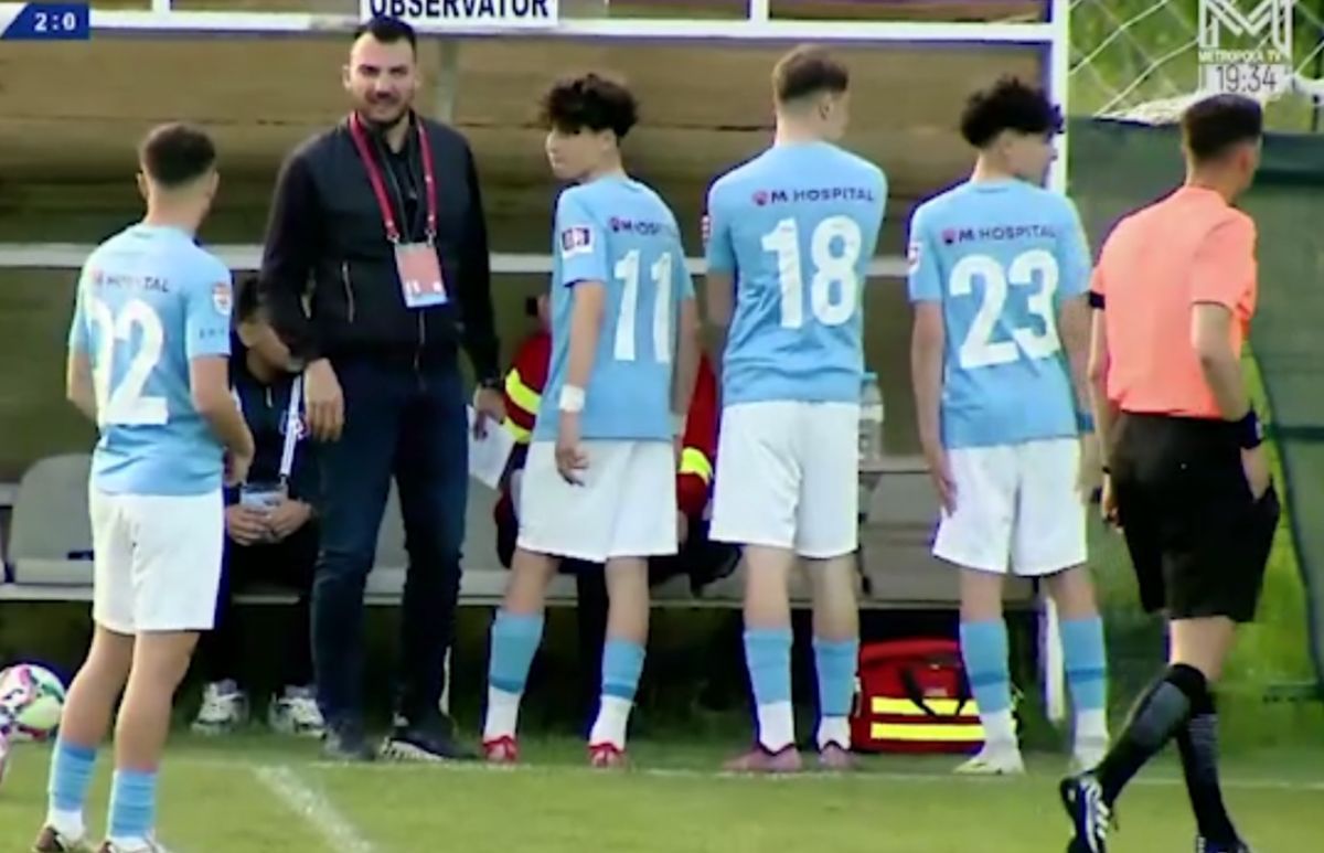 Gemenii fostului antrenor de la FCSB au debutat în Liga 3 la 14 ani și 4 luni » Pasă de gol la prima atingere
