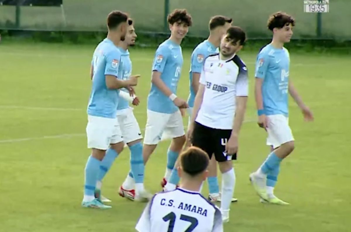 Gemenii fostului antrenor de la FCSB au debutat în Liga 3 la 14 ani și 4 luni » Pasă de gol la prima atingere