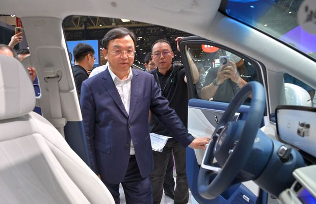 Cel mai mare producător de autoturisme electrice din lume își deschide a doua fabrică în Europa