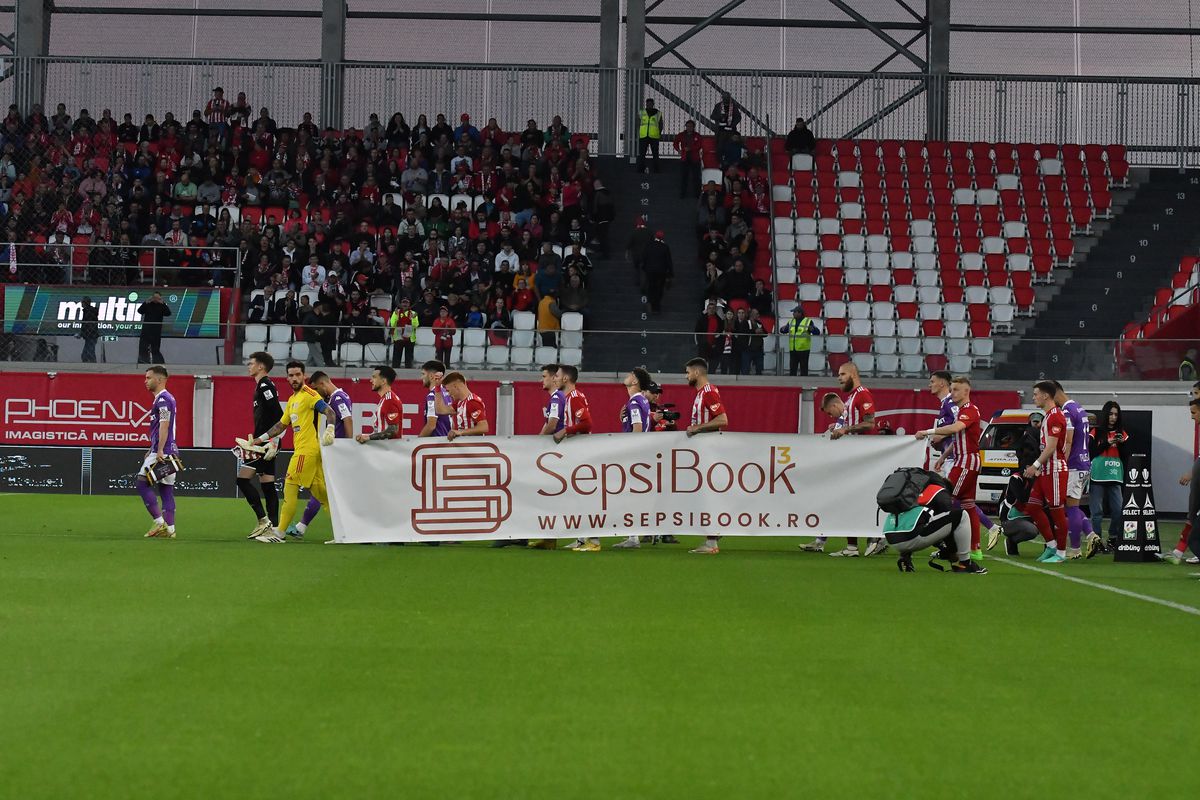 Borisav Burmaz, reacții după Sepsi - Rapid 3-2 » „Avem probleme în defensivă, în atac putem face ce vrem”